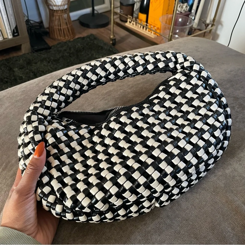 Sincerely Jules Black and White Woven Bag - Picture 6 of 8